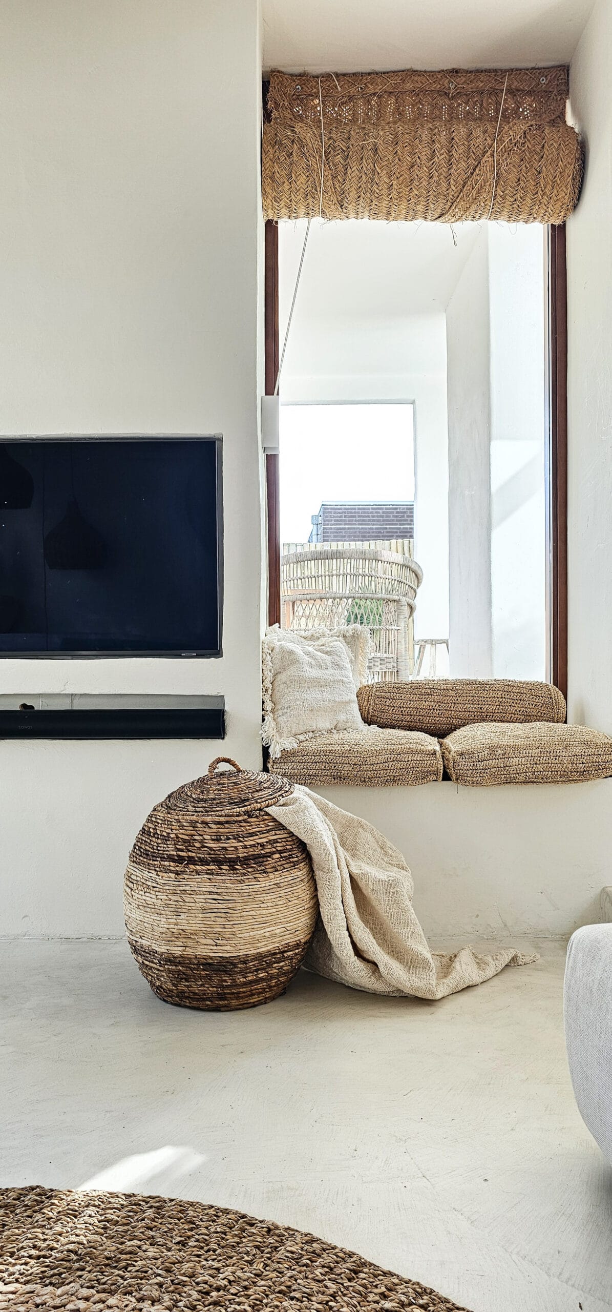 BALL BASKET WITH LID