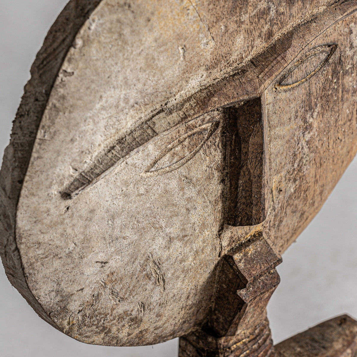 УНИКАЛНА ДЕКОРАТИВНА ФИГУРА 71