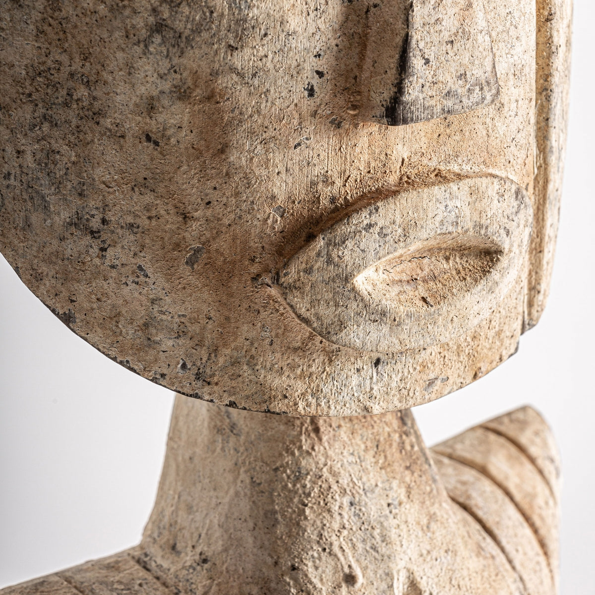 УНИКАЛНА СКУЛПТУРА БАРАК 112