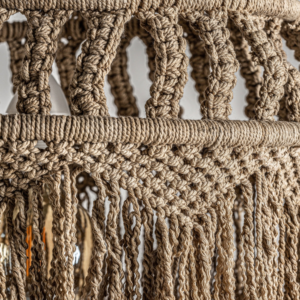 ТАВАННА ЛАМПА С МАКРАМЕ