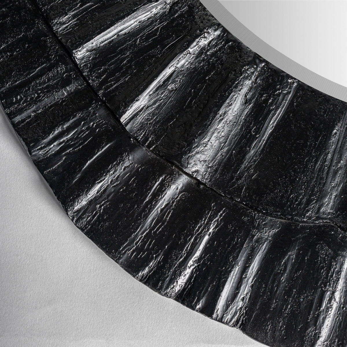 ЧЕРНО ОГЛЕДАЛО*104