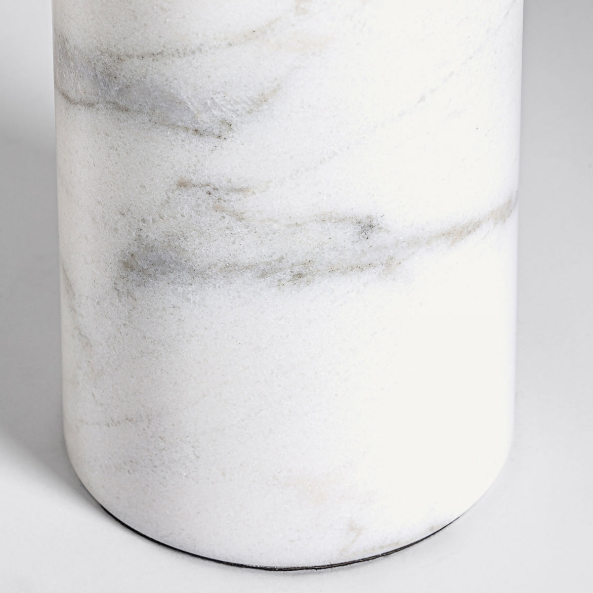 МРАМОРНА ПОДОВА ЛАМПА