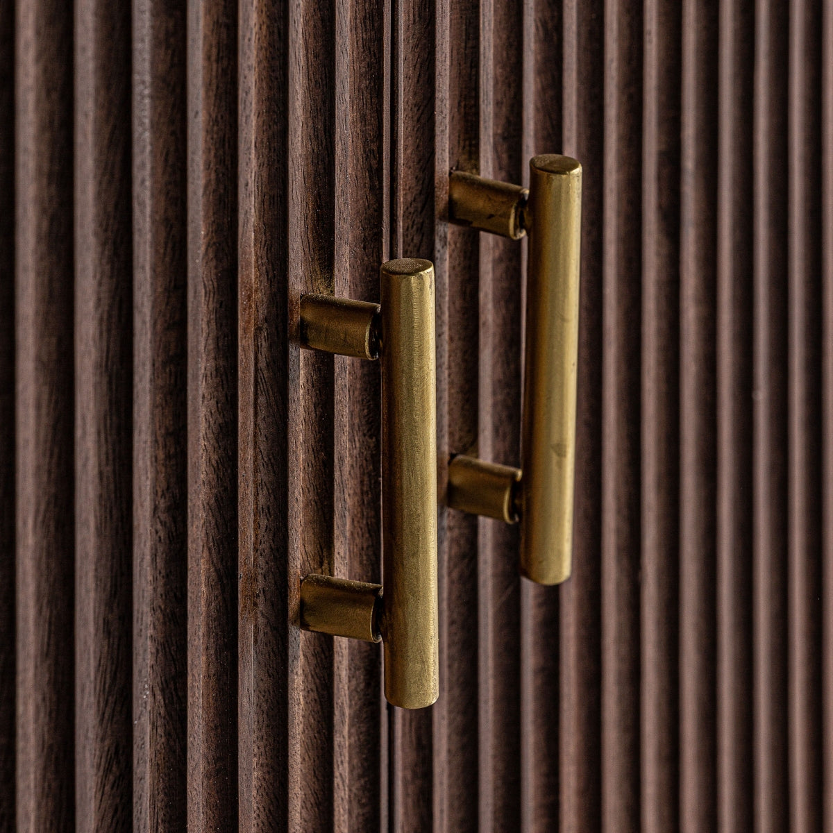 МЕБЕЛИ ЗА ТЕЛЕВИЗОР MESSIA 200