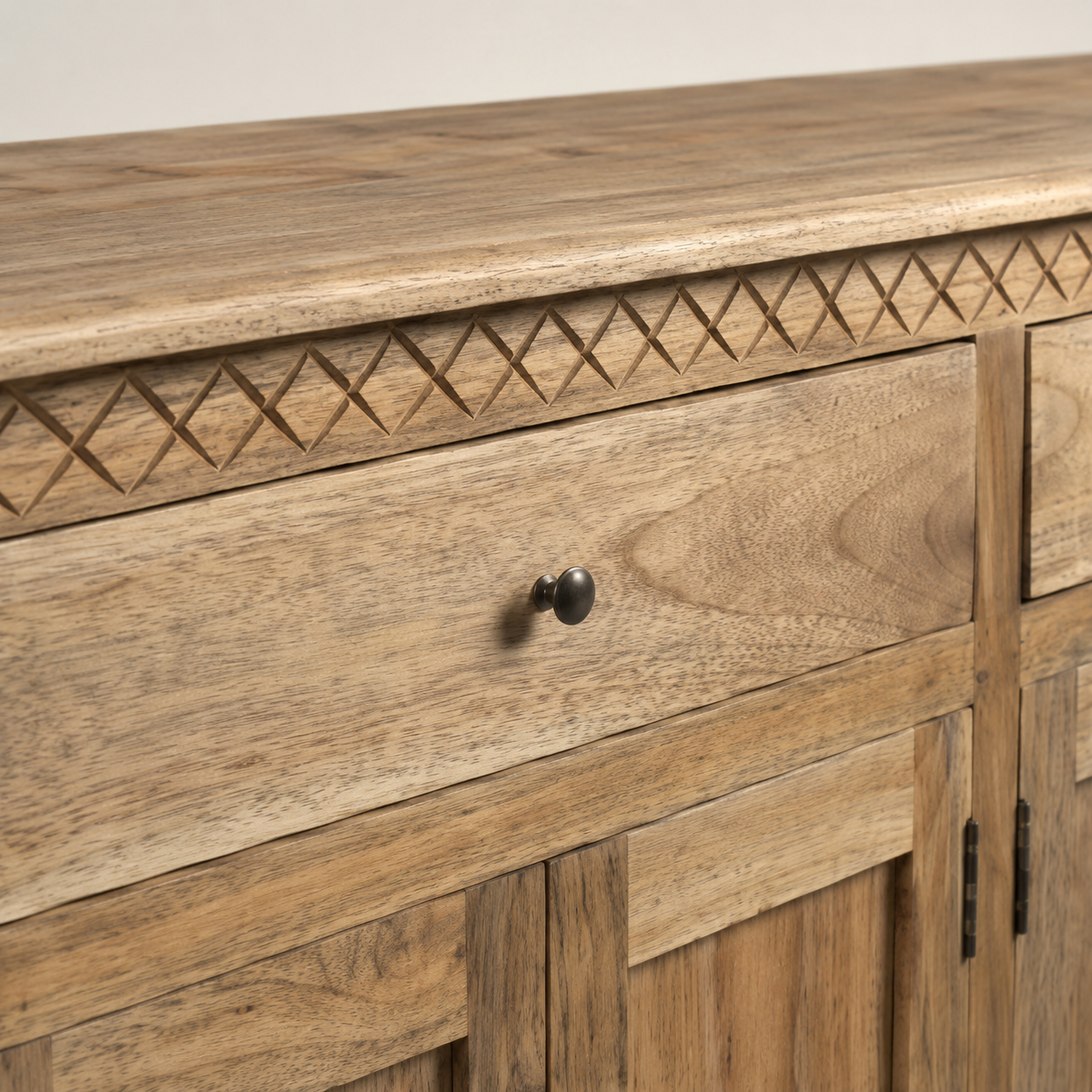 ARUNA MINDI WOOD SIDEBOARD 150см