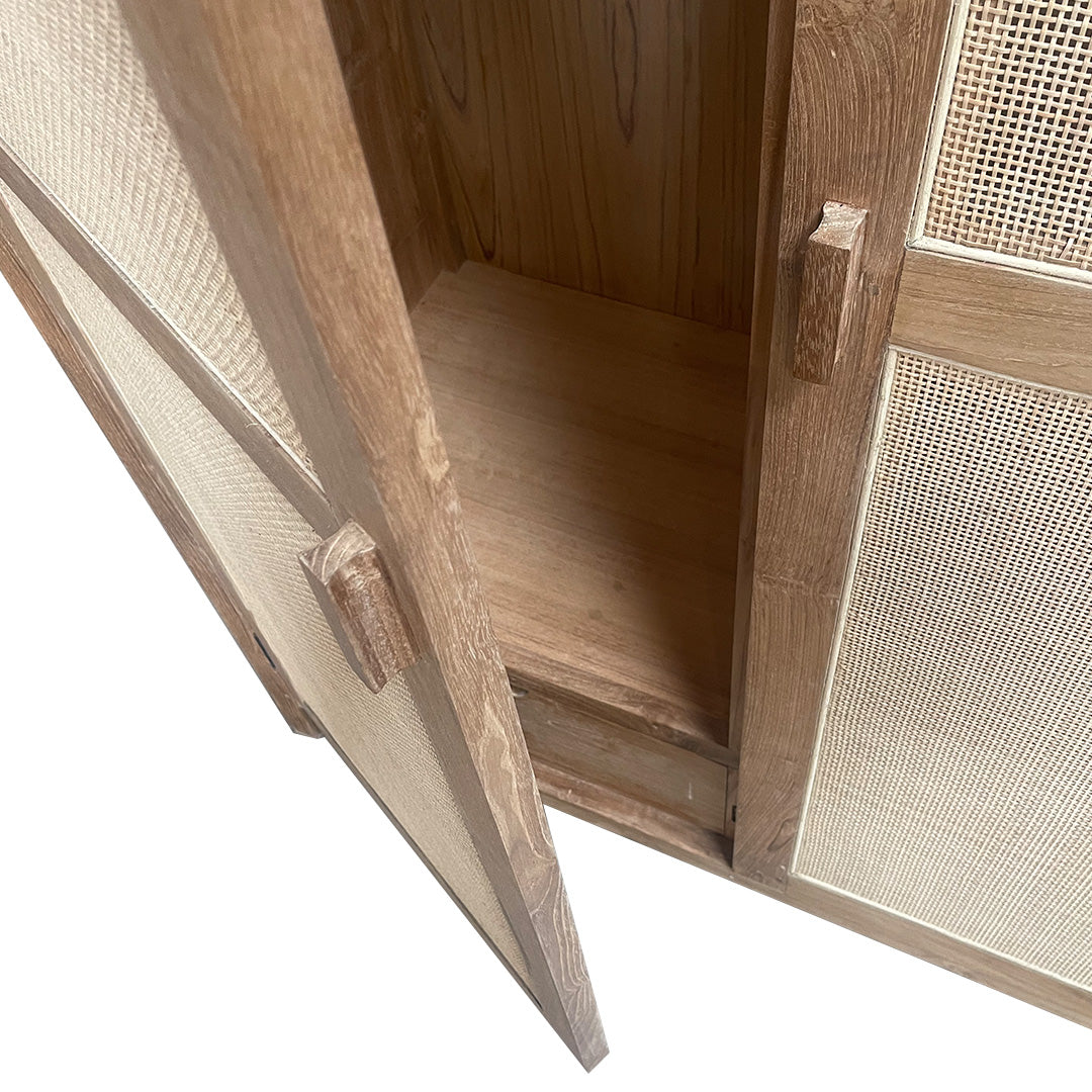 РАТАНОВ ГАРДЕРОБ IMAM