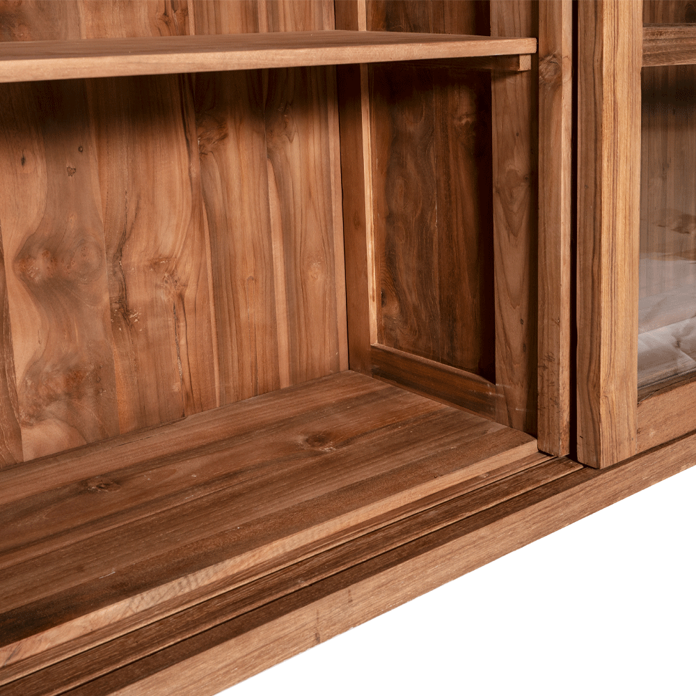 NAGA DISPLAY CASE*240