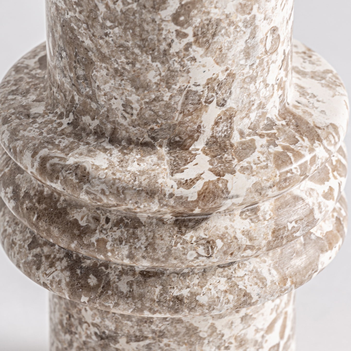 Мраморна ваза Трава