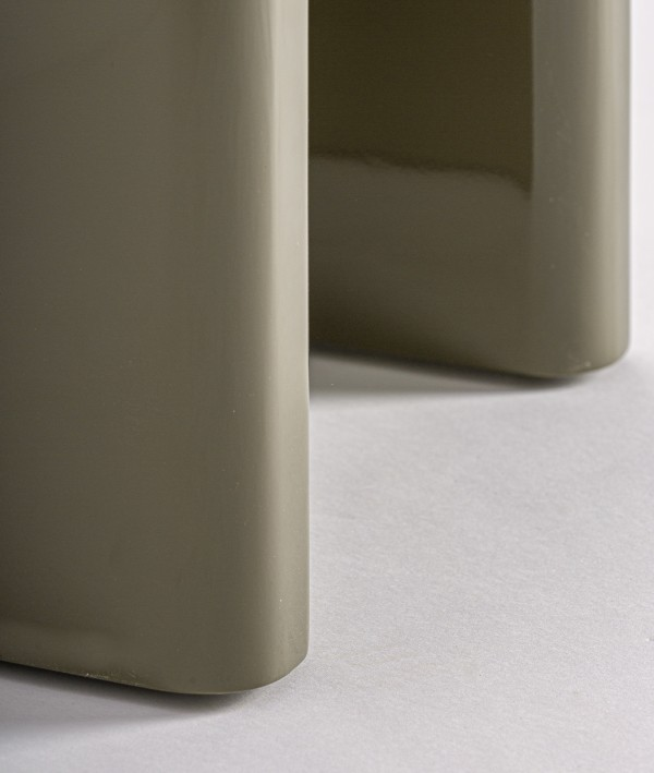 Нощно шкафче Stage