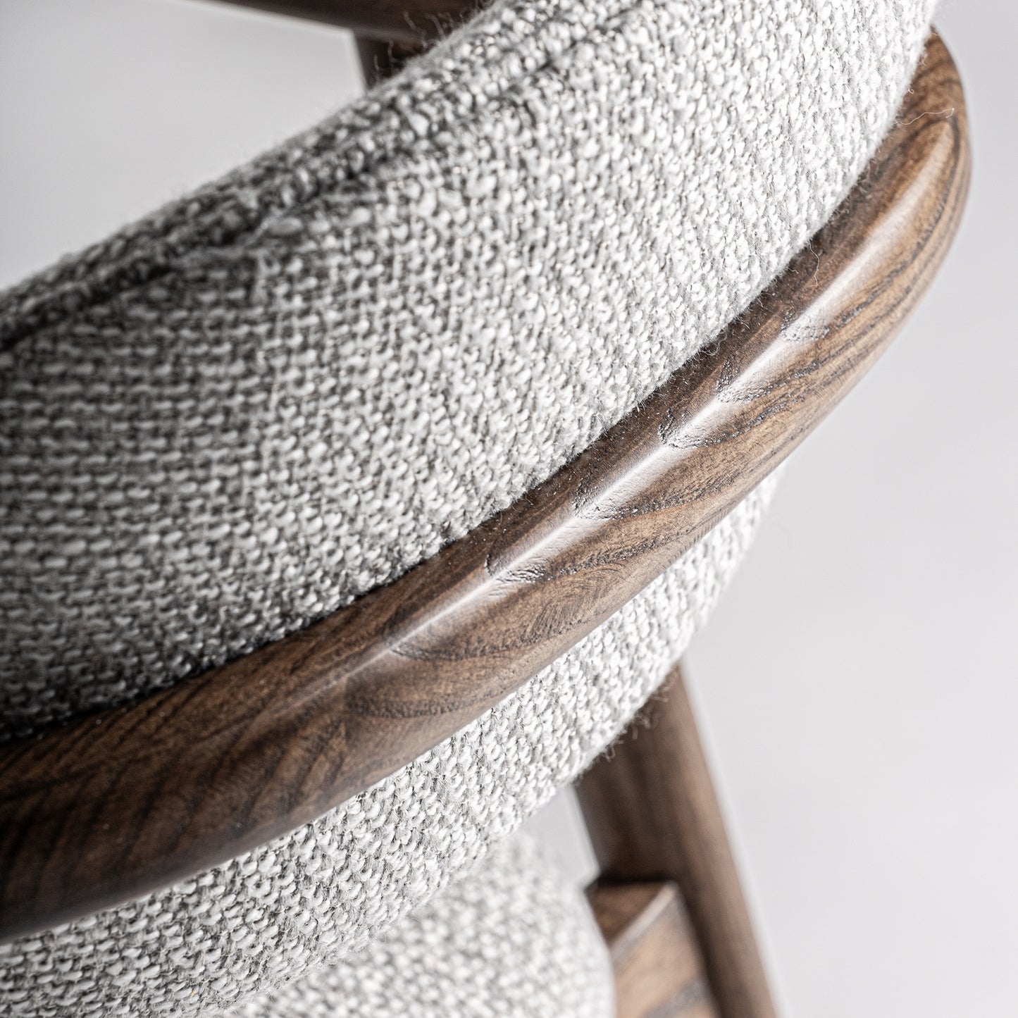 ТЕРНАТ СТОЛ