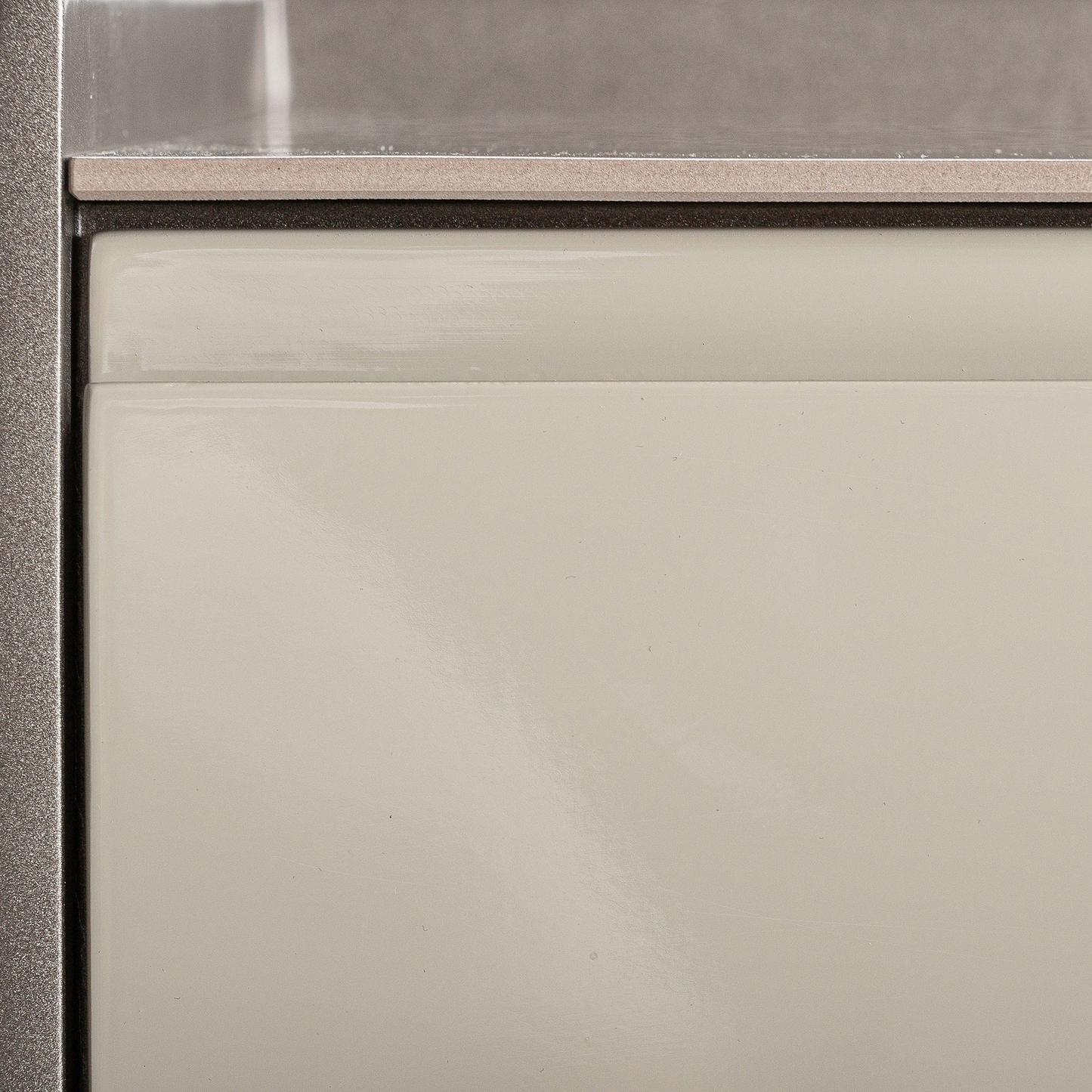 Нощно шкафче Ротуел