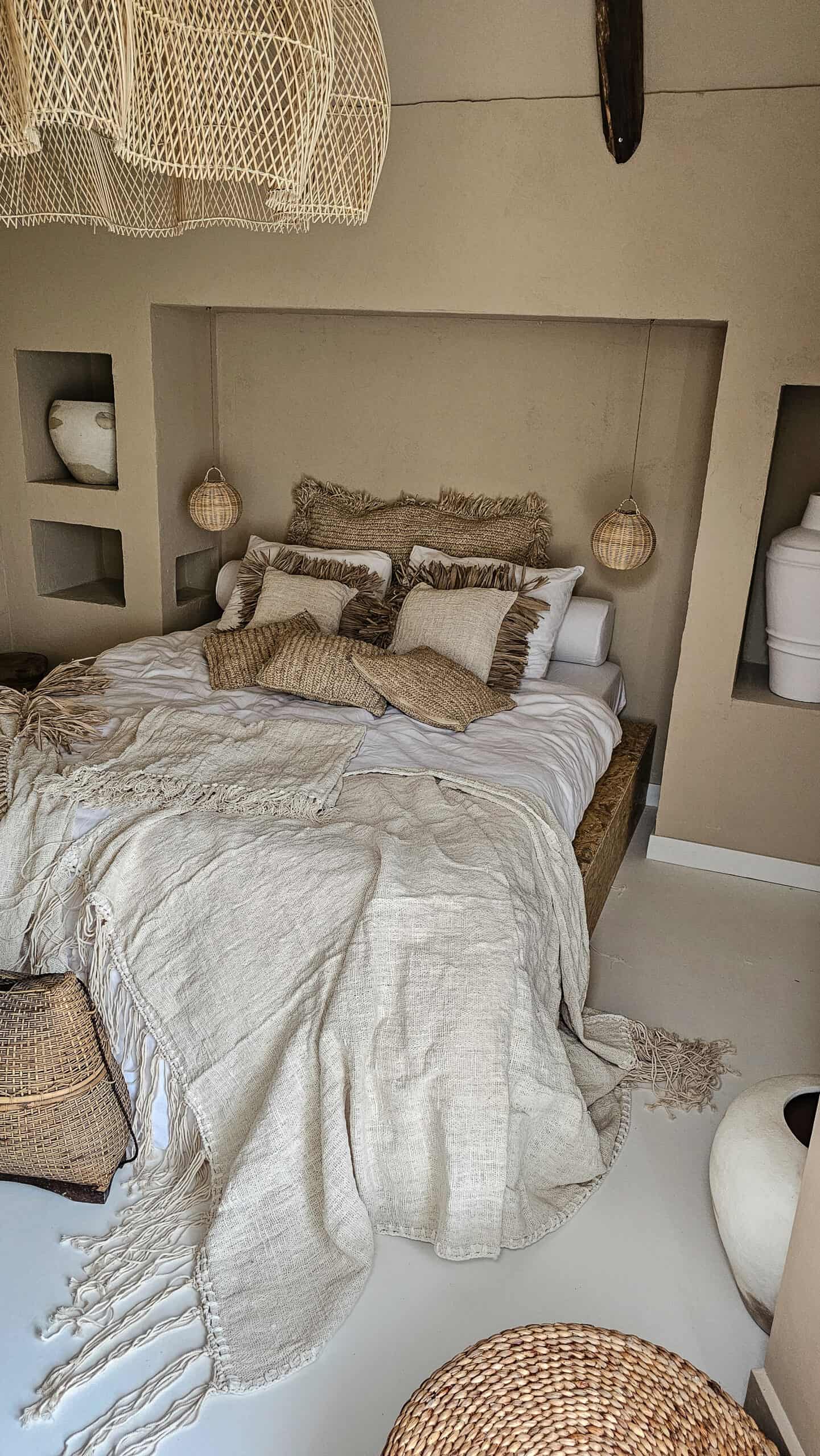 ЛЕНЕНО КАРЕ С ГРУБИ РЕСНИ