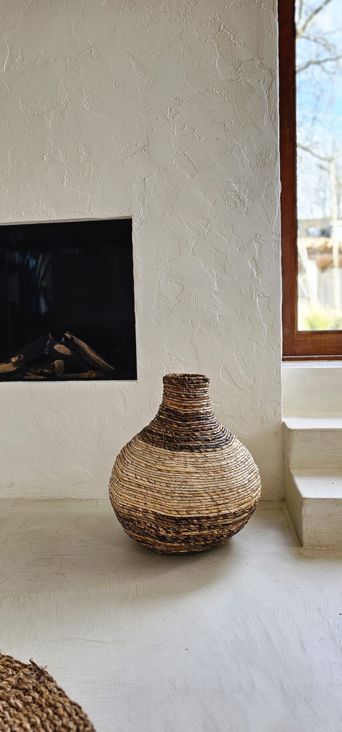 ВАЗА ОТ БАНАНОВИ ЛИСТА