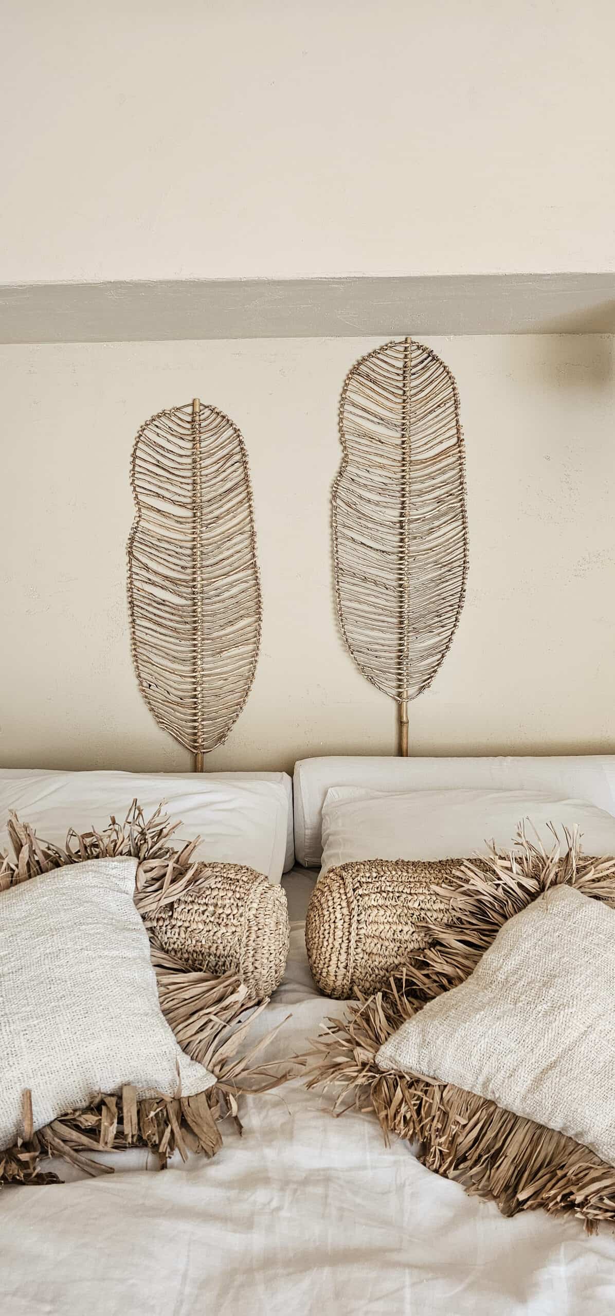 РОЛКА ЗА ВЪЗГЛАВНИЦА