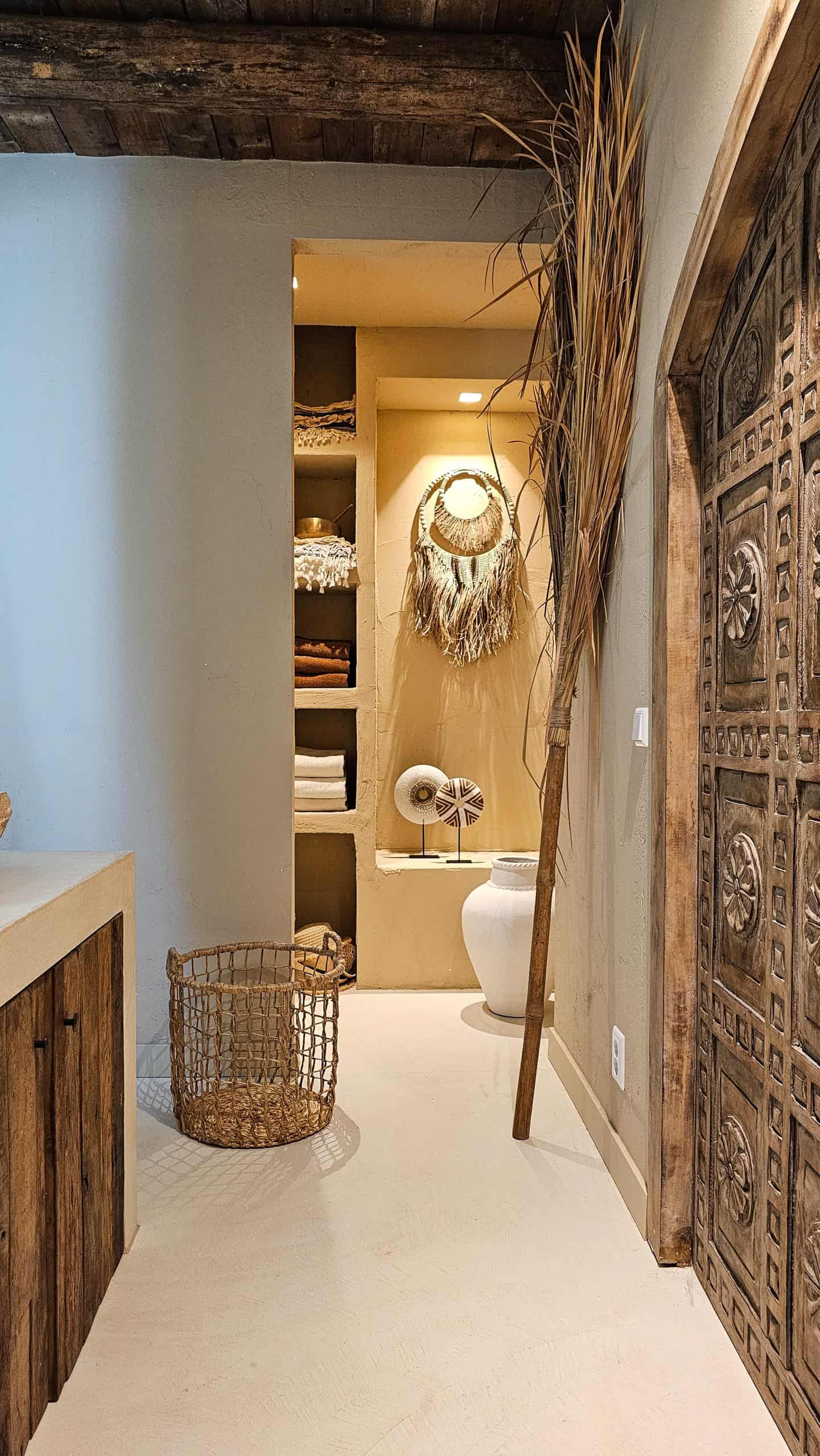 КОШНИЦА БАНАНОВА ЛИСТА