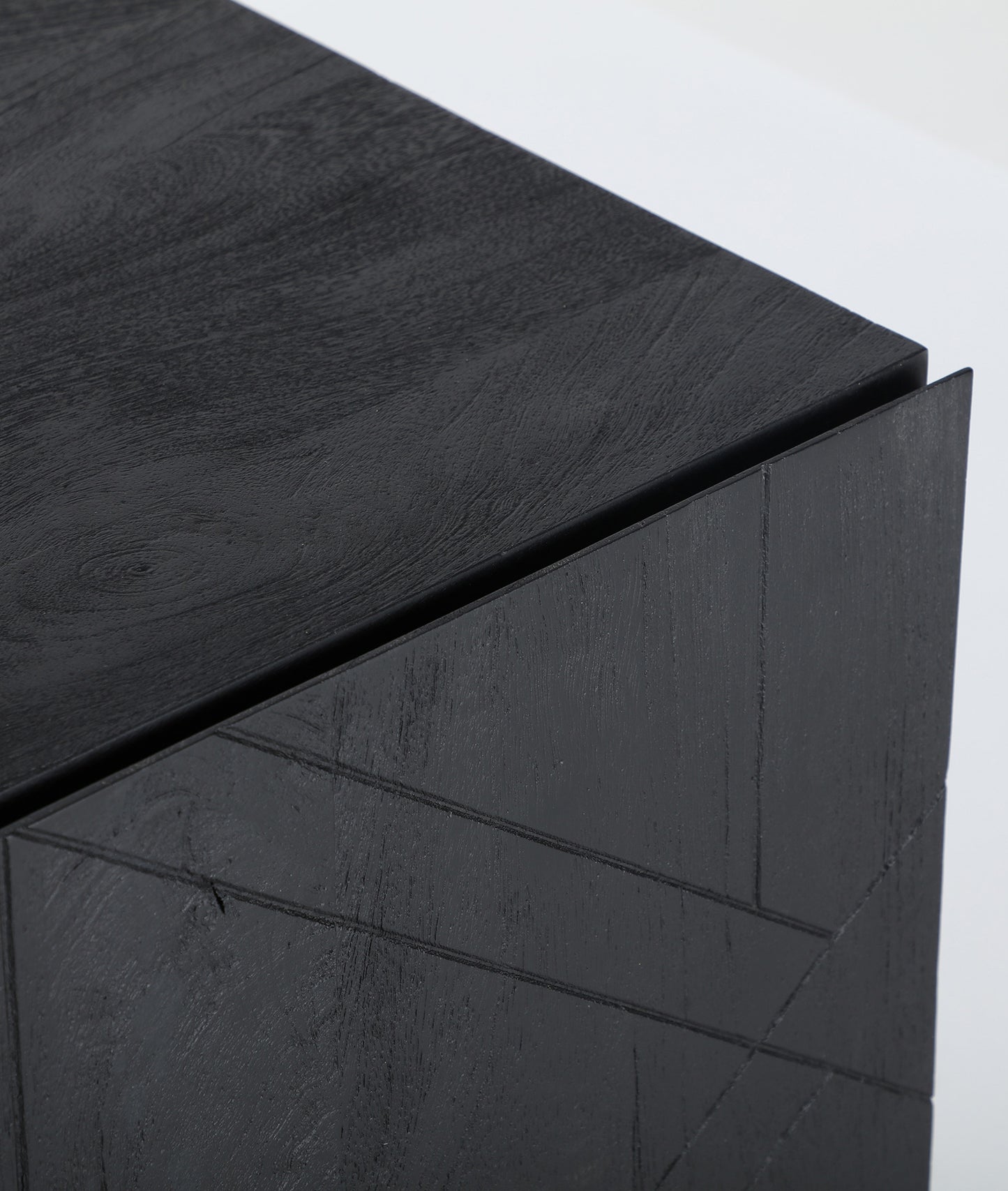 ТВ ШКАФ BOULOC