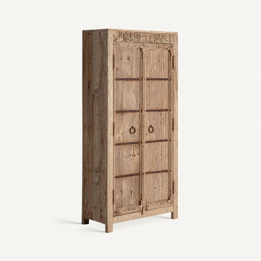 ЧОРАПИ ЗА ГАРДЕРОВ В КОЛОНИАЛЕН СТИЛ