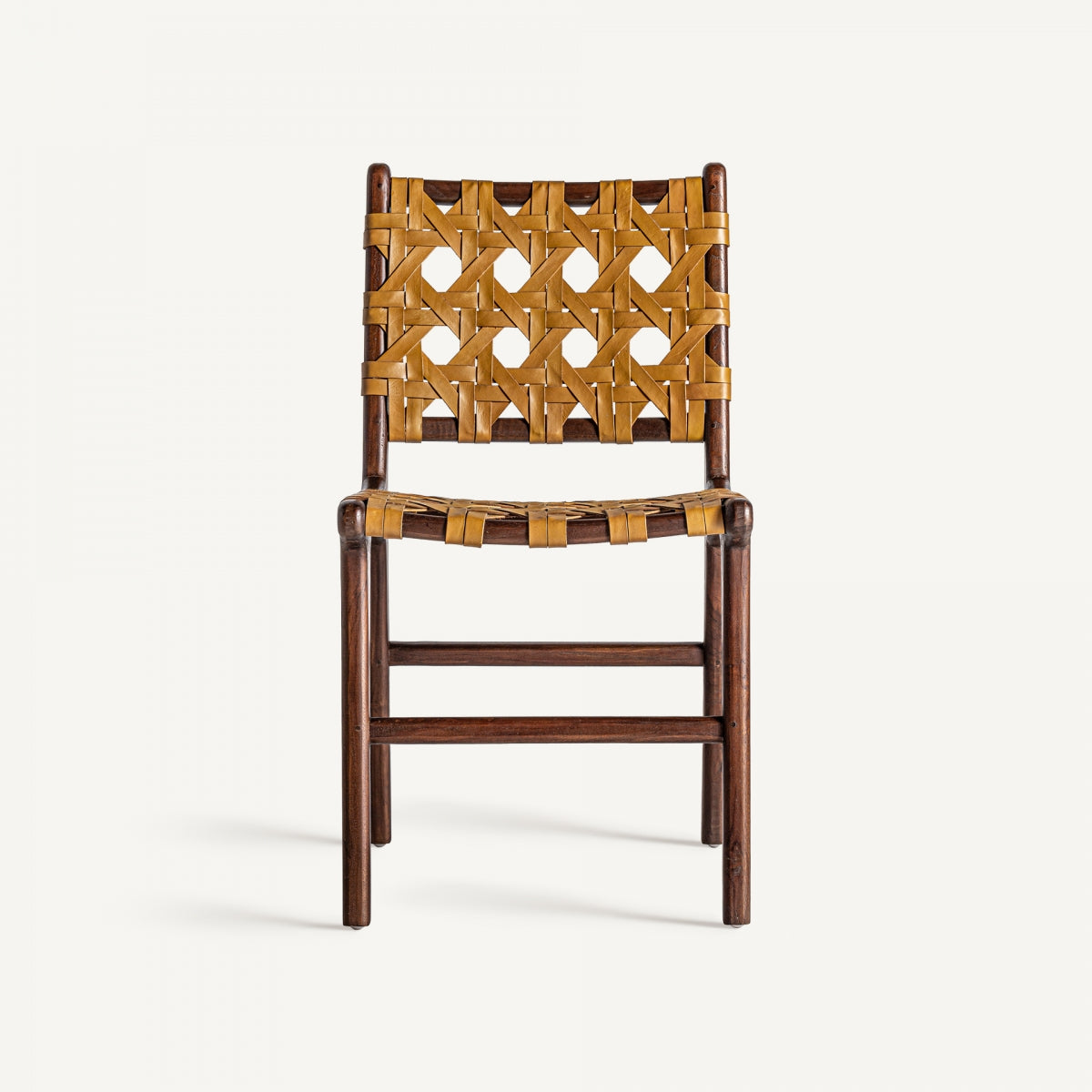 СТРАНД ЧЕЙР