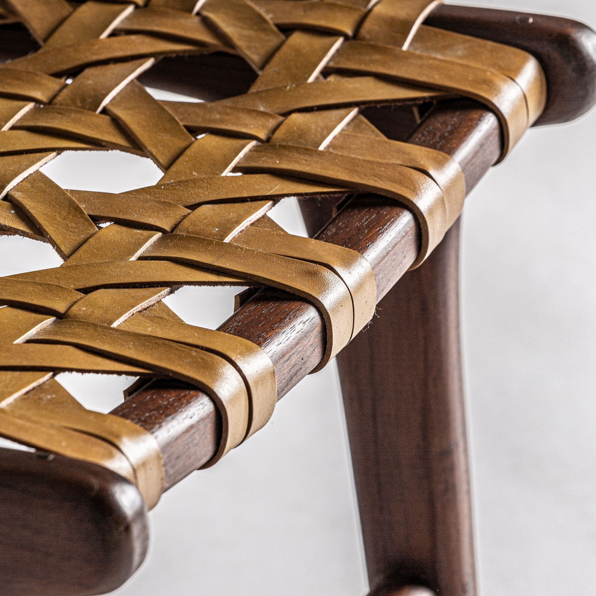 СТРАНД ЧЕЙР