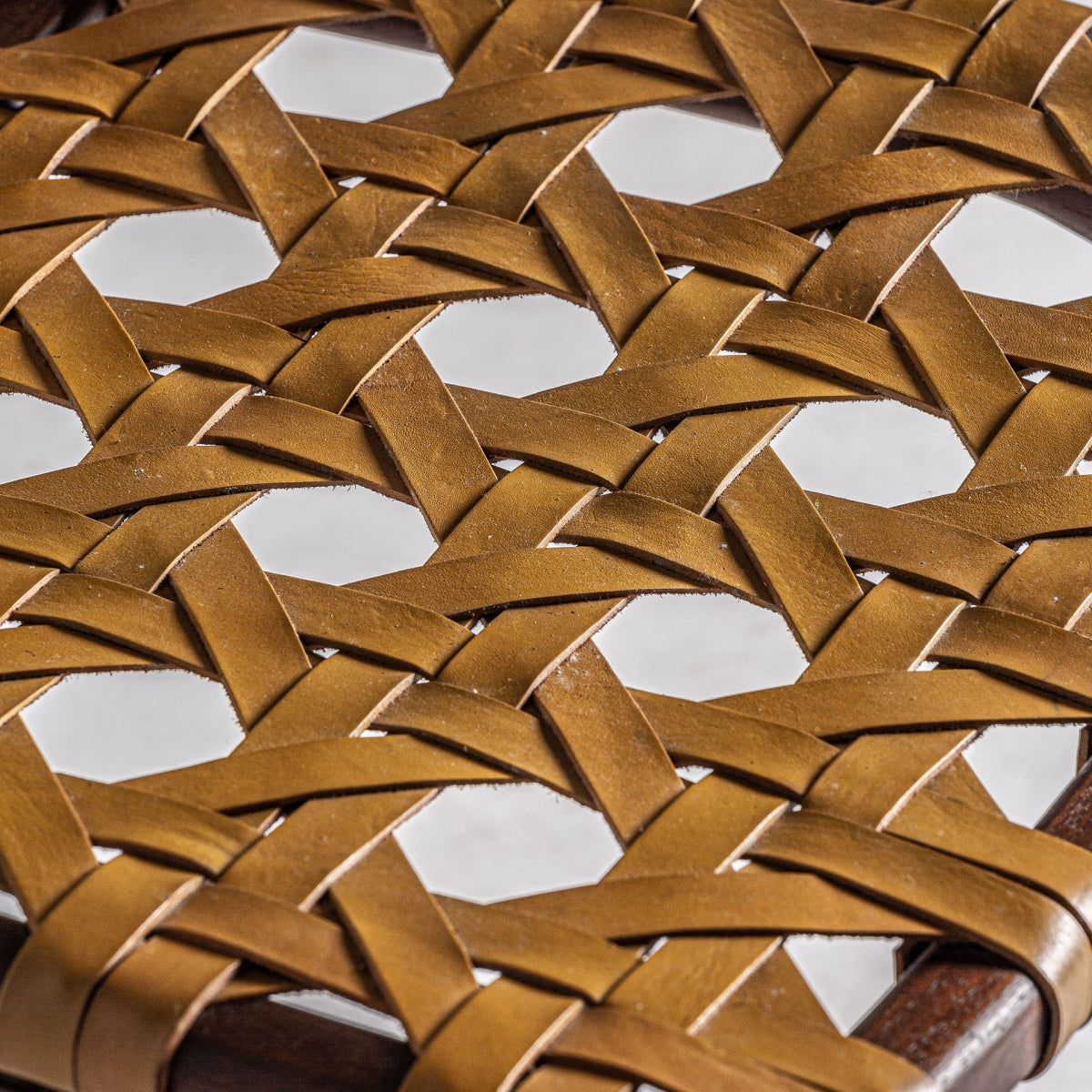 СТРАНД ЧЕЙР