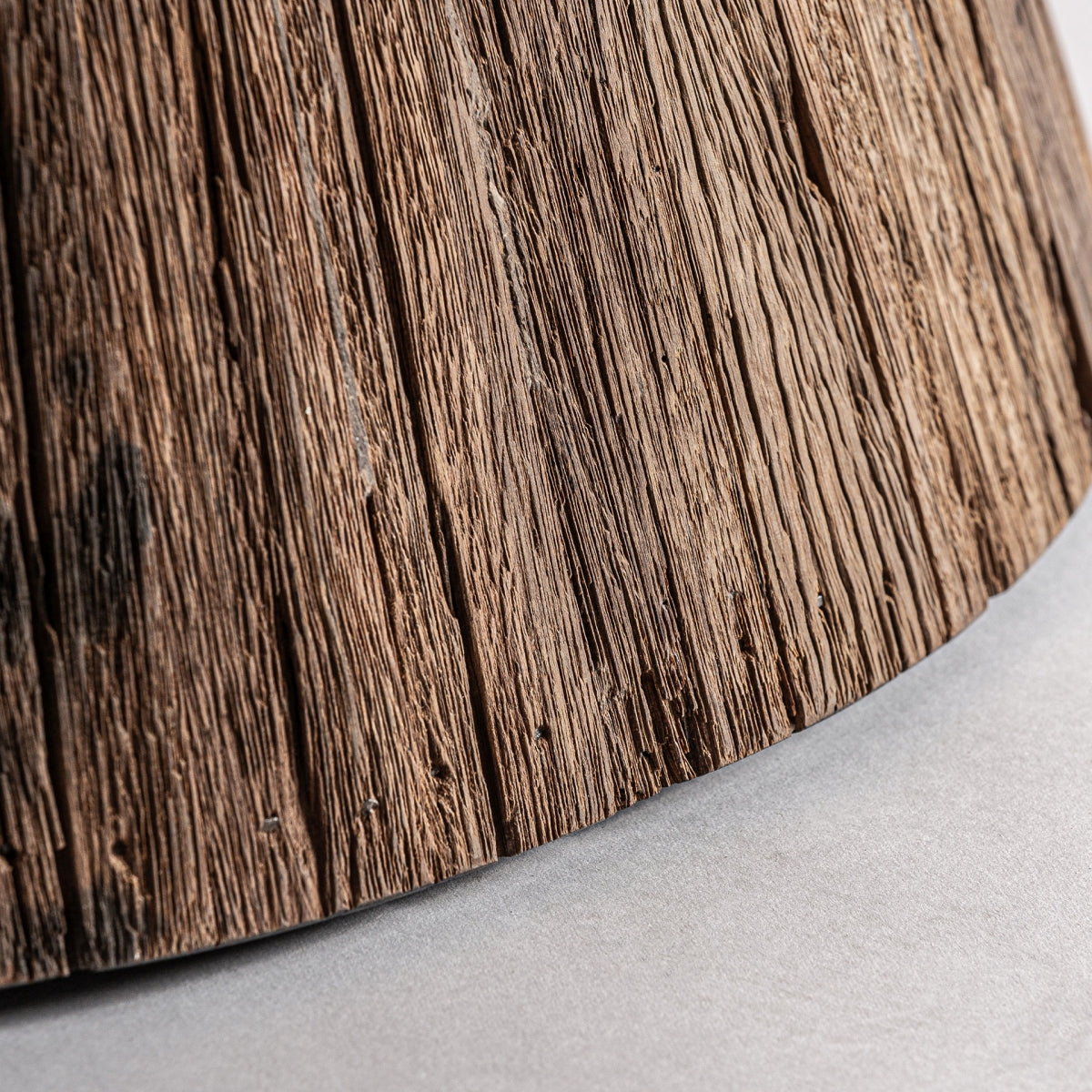 Мраморна маса за хранене Toigne