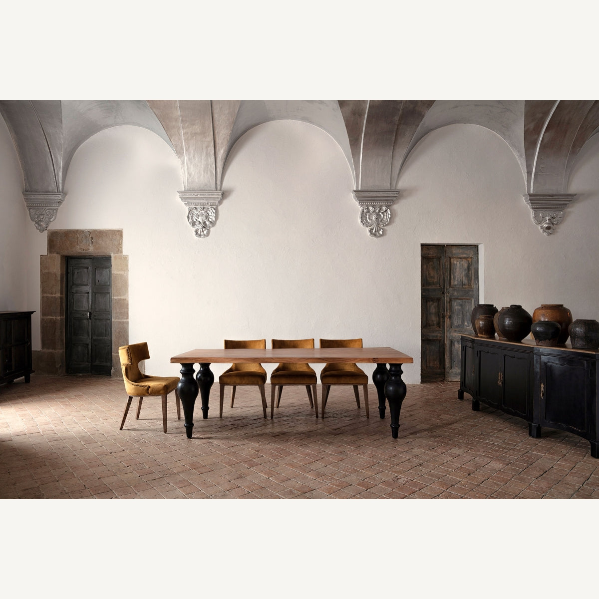 Трапезна маса Зеница 220