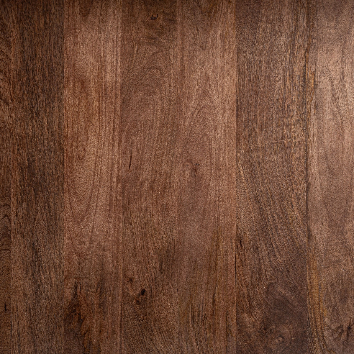 СЪВРЕМЕННА ТРАПЕЗНА МАСА