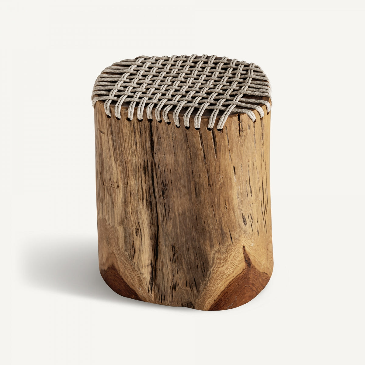 ТАБУРЕТКА ОТ ПЛАТ