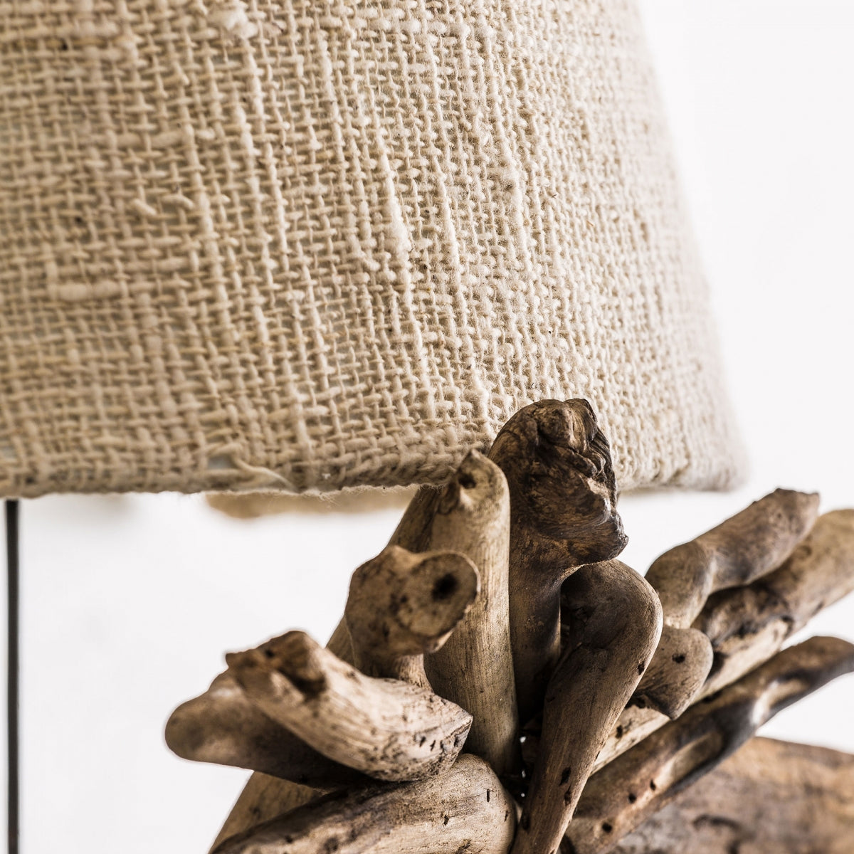 ТРОПИЧЕСКА ЛАМПА