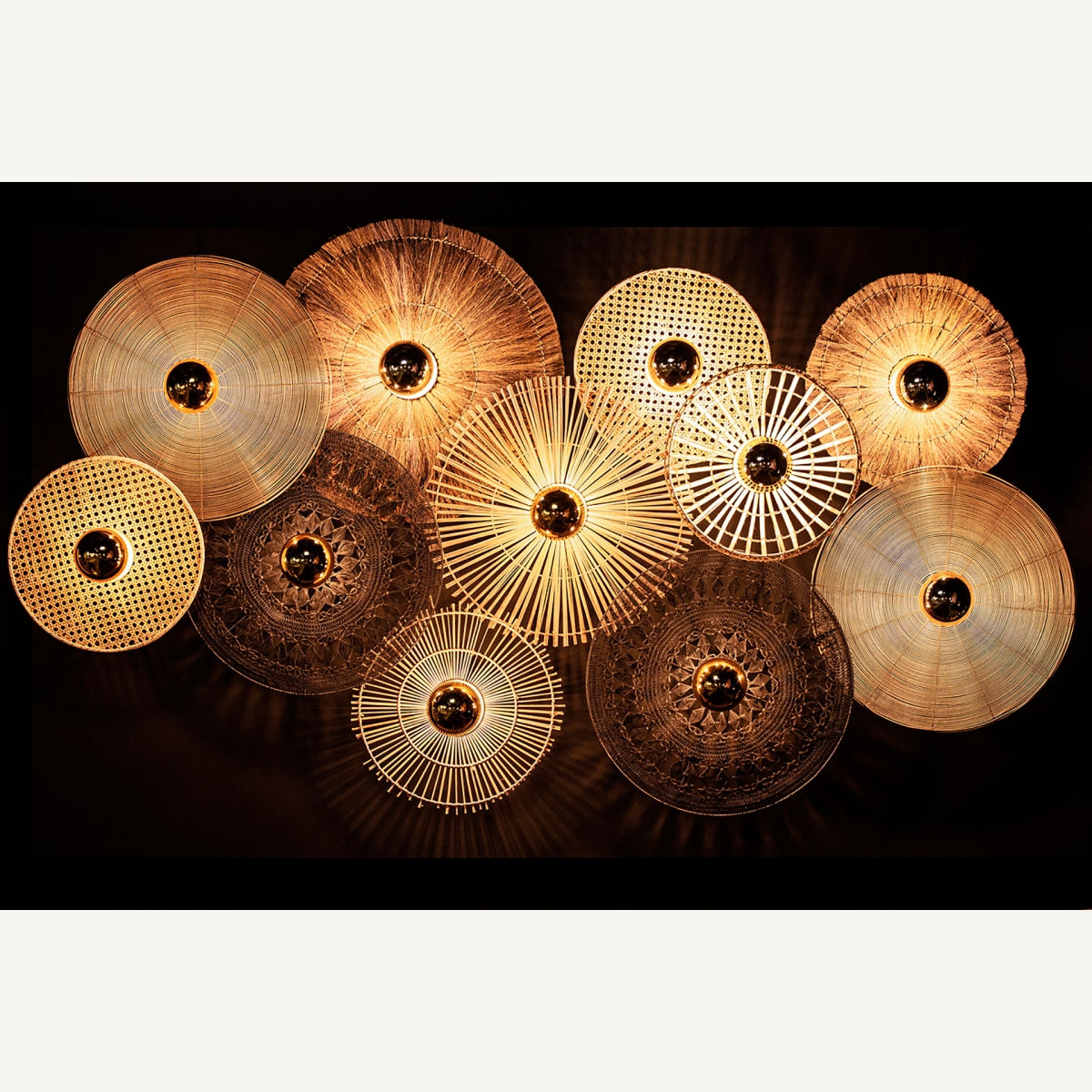 СТЕНА ЛАМПА HELKIE*69