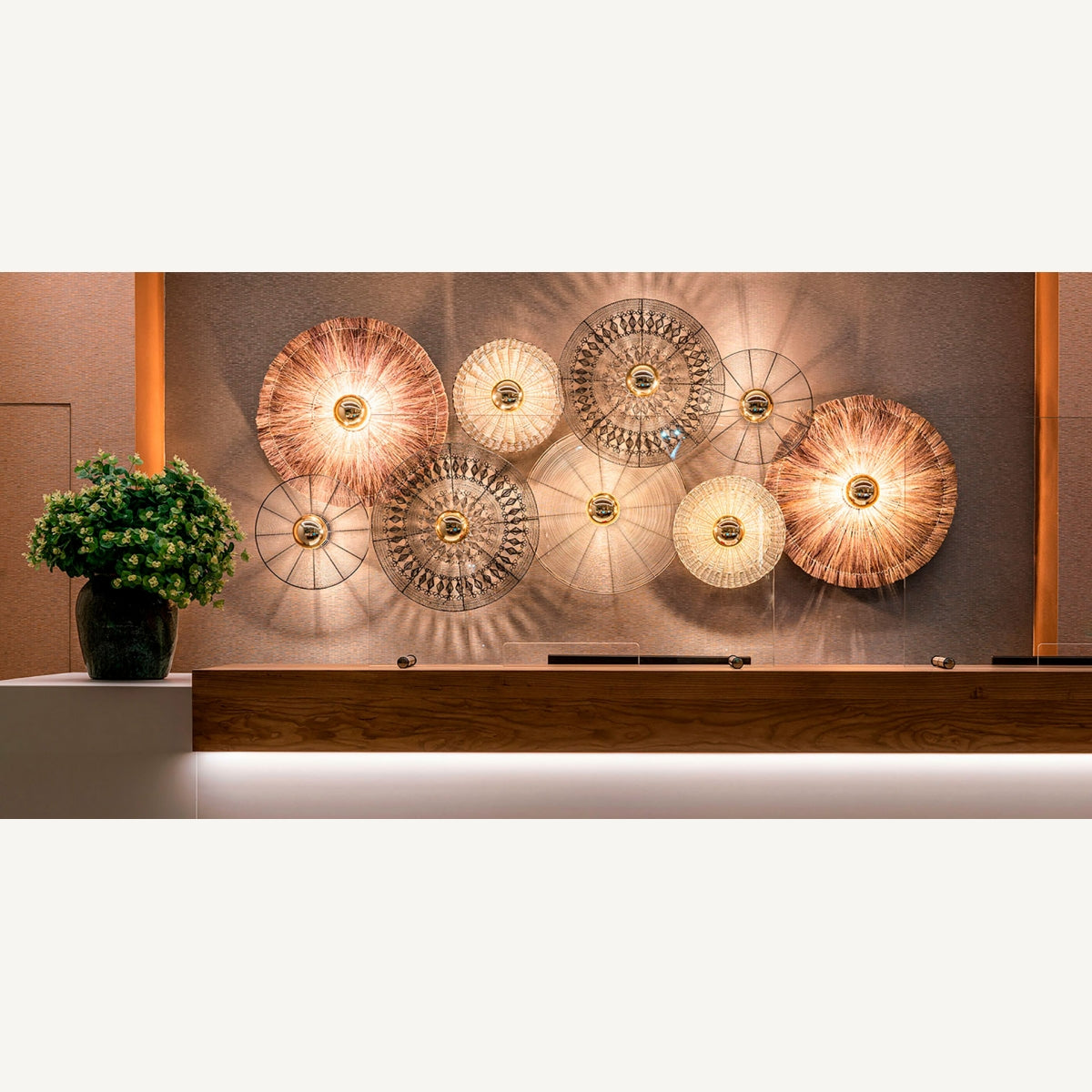 СТЕНА ЛАМПА HELKIE*69