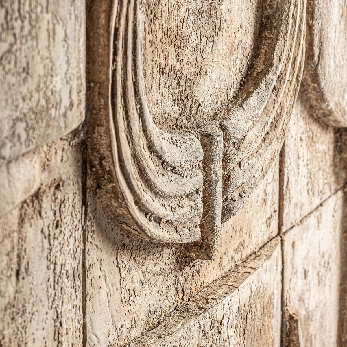 ИЗКУСТВО ЗА СТЕНА 01