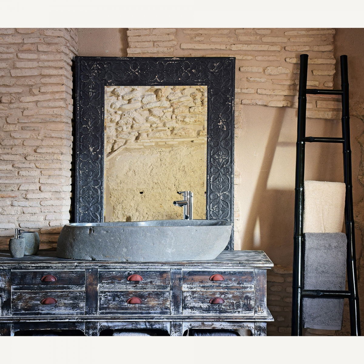 УНИКАЛНА МИВКА ACUARIO