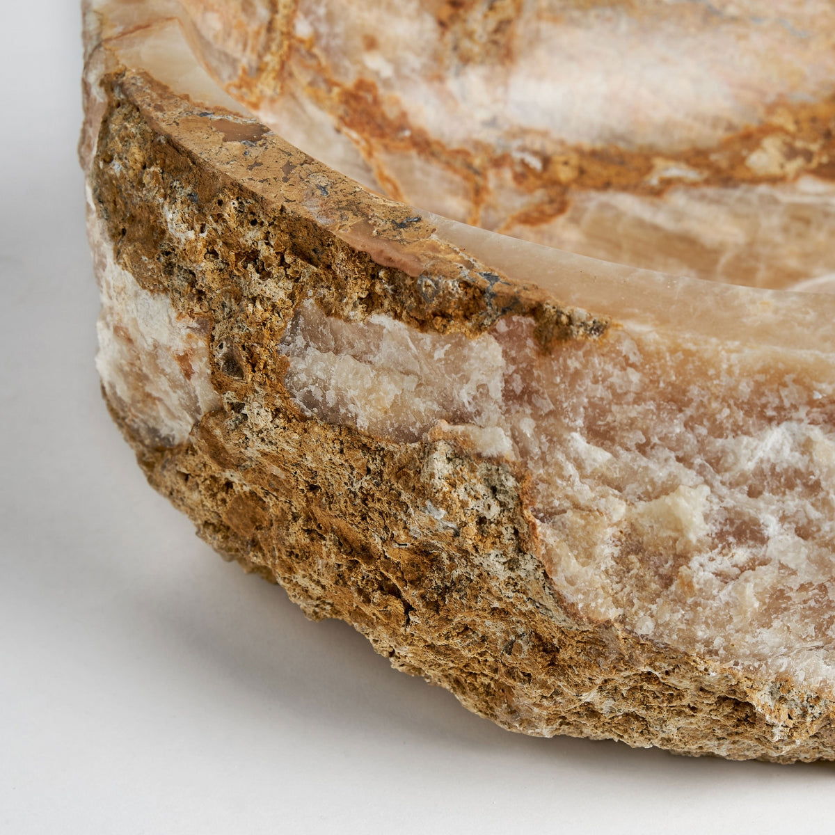 УНИКАЛНА МИВКА FIONA ОТ ОНИКС