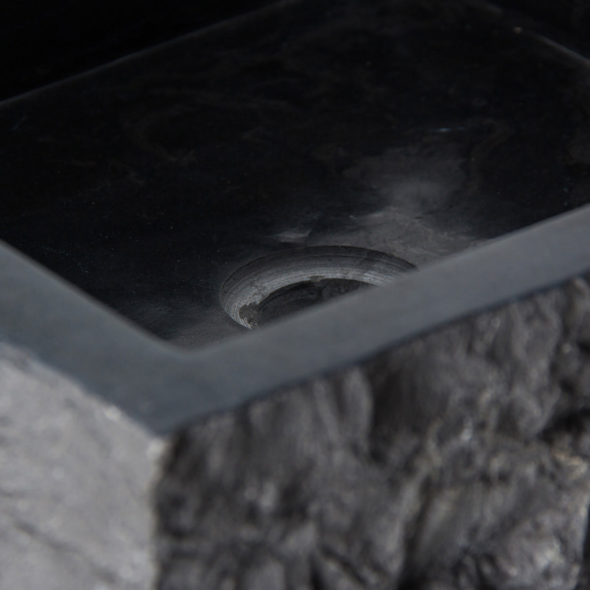 УНИКАЛНА МИВКА КАЛИПСО