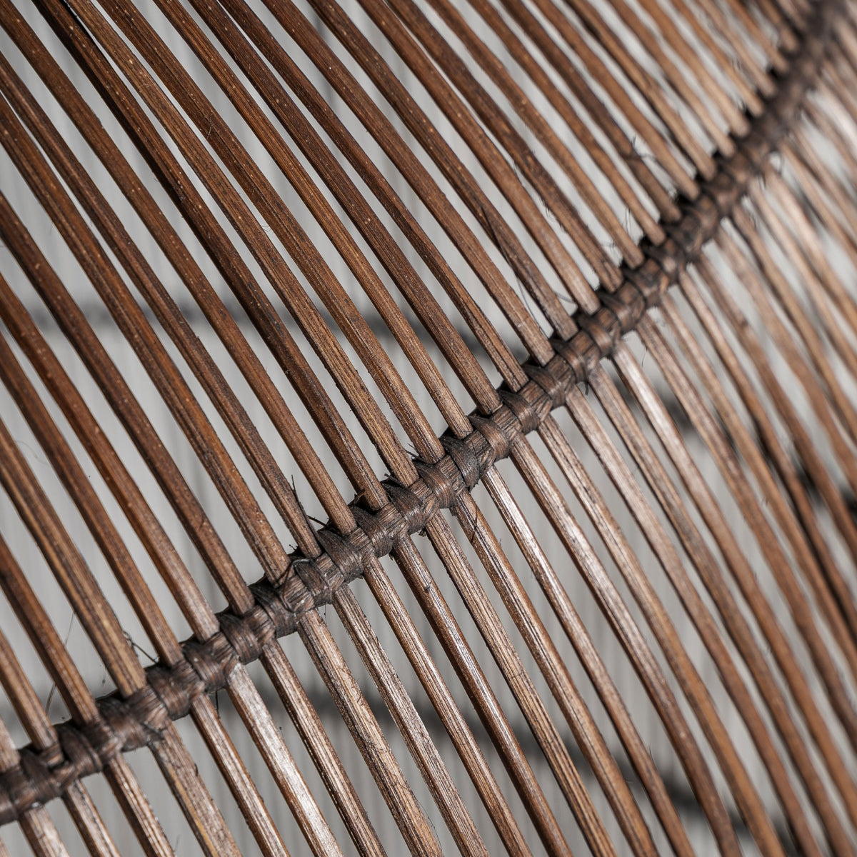 ПЛАФОННА ЛАМПА MOMU