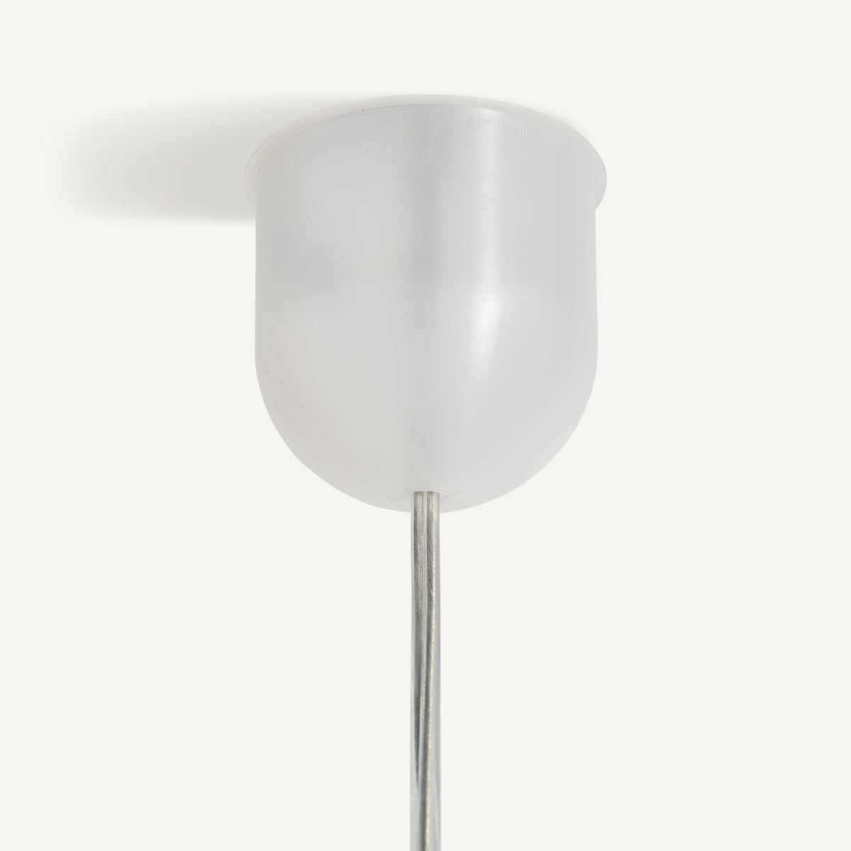 ПЛАФОННА ЛАМПА MOMU