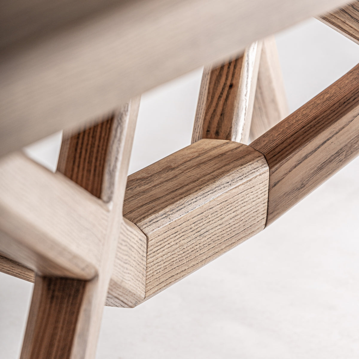 РАЗТЕГАЩА МАСА VREBOS