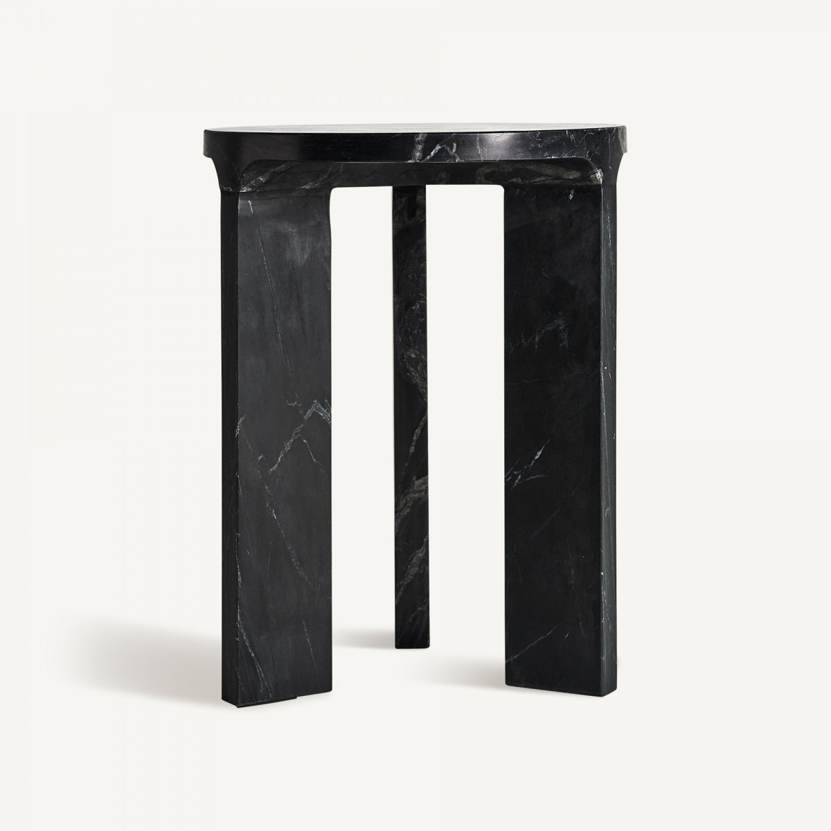 ПОМОЩНА МАСА ОТ ЧЕРЕН МРАМОР