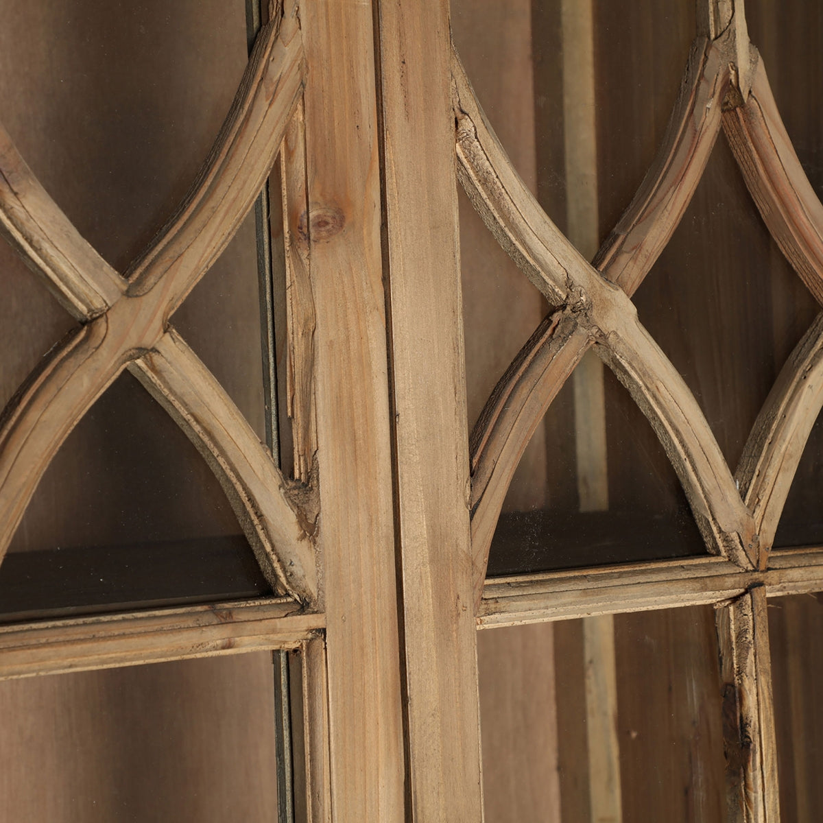 СТЪКЛЕНА ВИТРАНКА ИДРИЯ