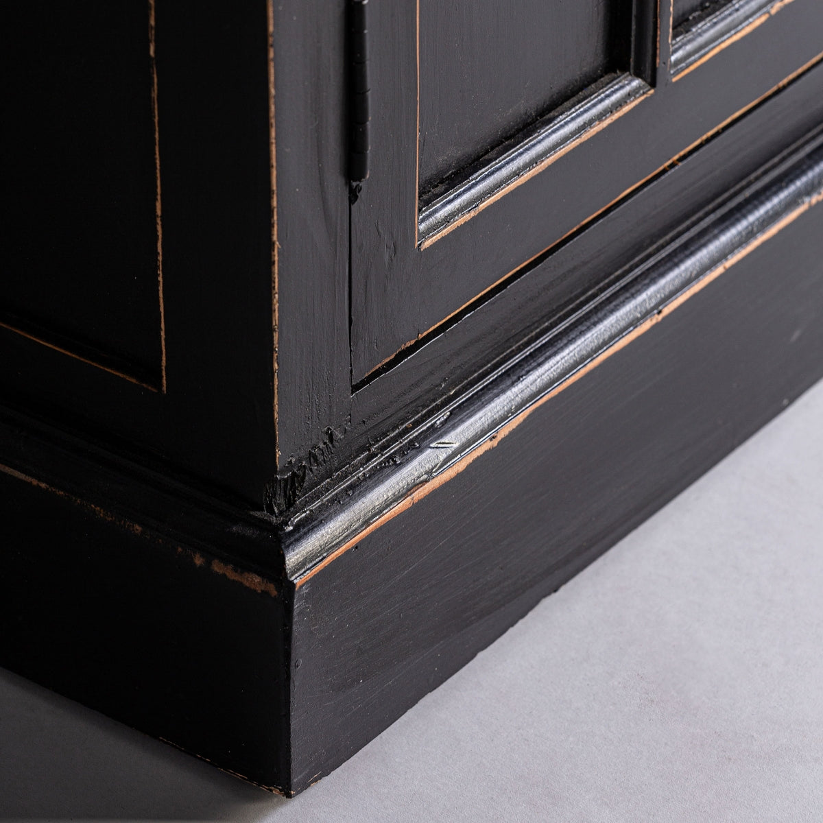 СТЪКЛЕНА ВИТРАНКА ЗЕНИЦА