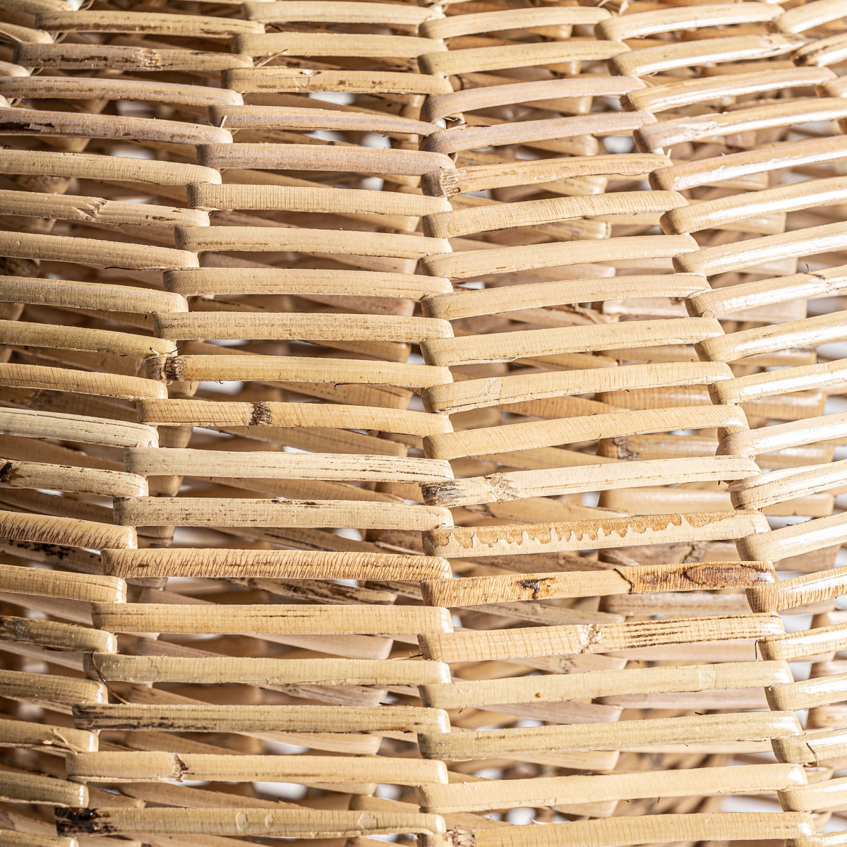 Плисирана ратан лампа за таван