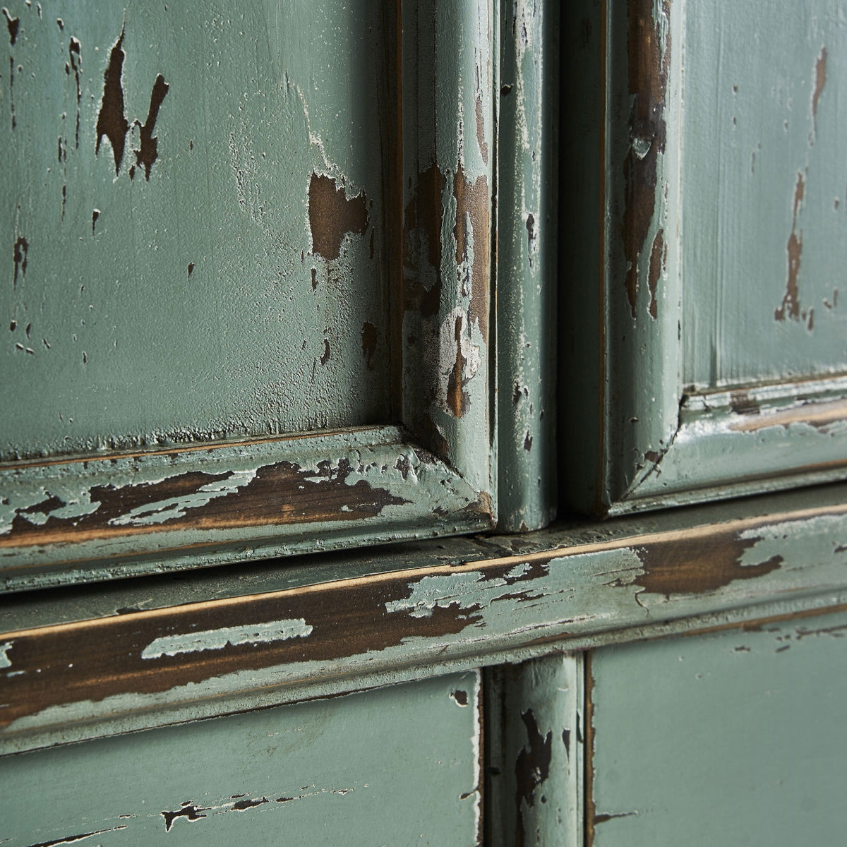 EASKY ГАРДЕРОБ