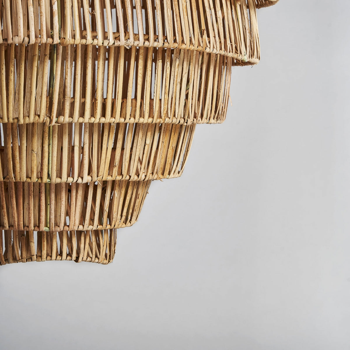 ТАВАННА ЛАМПА*137