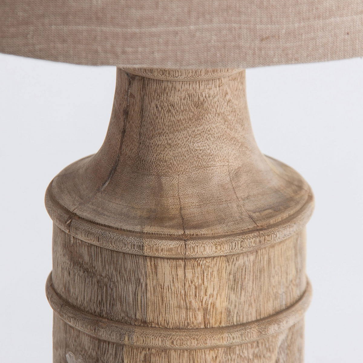 НАСТОЛНА ЛАМПА