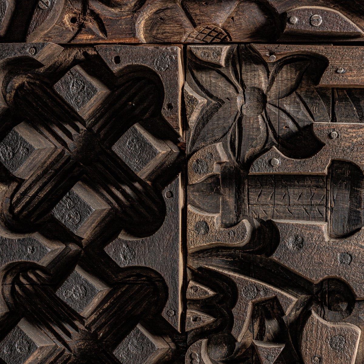 УНИКАЛНО СТЕННО ИЗКУСТВО KISSEY