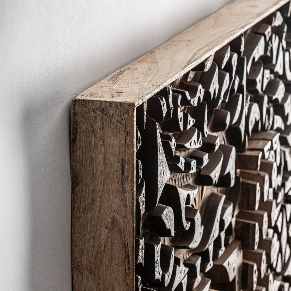 УНИКАЛНО СТЕННО ИЗКУСТВО KISSEY