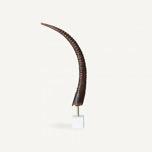 ДЕКОРАТИВНА ФИГУРА