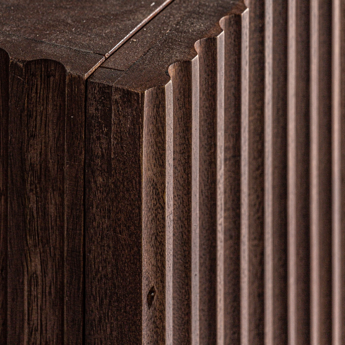 МЕБЕЛИ ЗА ТЕЛЕВИЗОР MESSIA 200