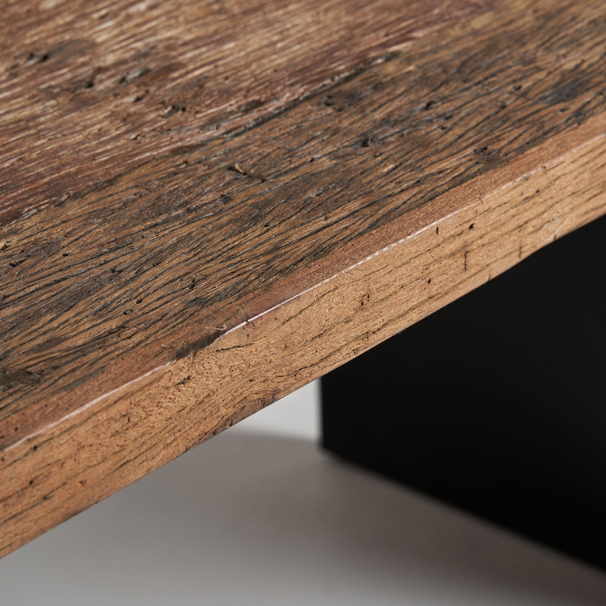 ТРАПЕЗАРНА МАСА UZOR 250 см