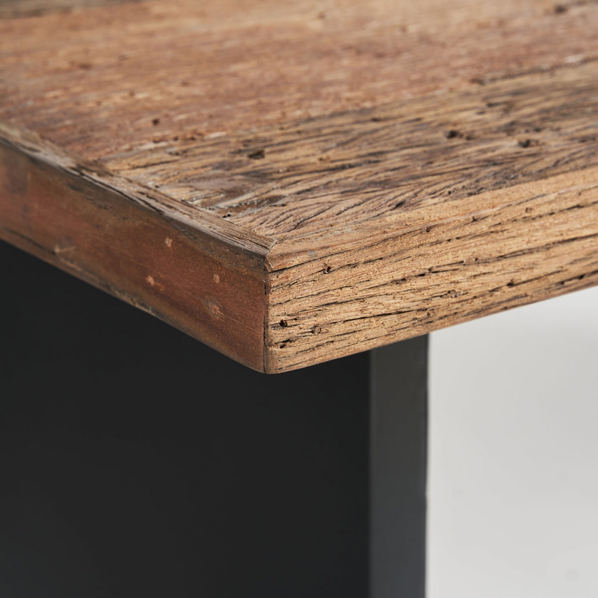 ТРАПЕЗАРНА МАСА UZOR 250 см